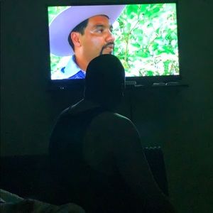 Meet your Posher, Iris